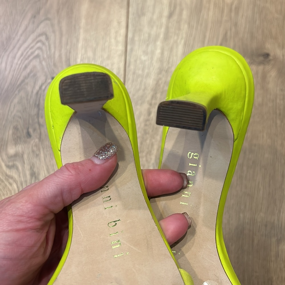 Gianni Bini Emberie heels - Picture 3 of 6